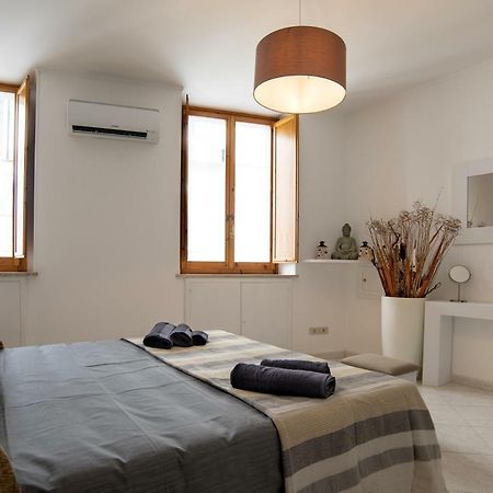 La Casa Nel Corso Apartment Cagliari Luaran gambar