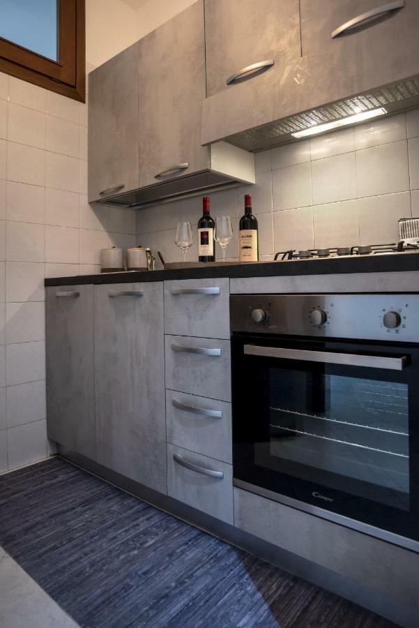 La Casa Nel Corso Apartment Cagliari Luaran gambar